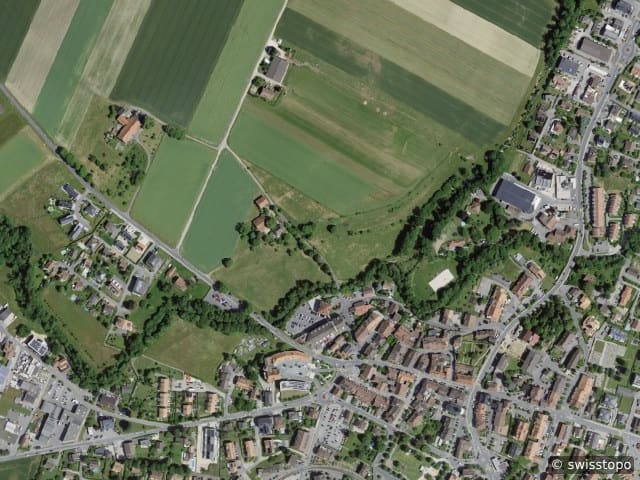 Luftbild Bains 1, Echallens