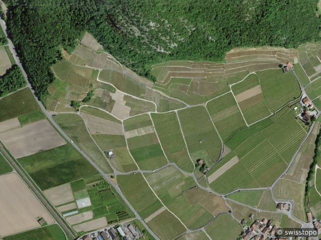 Luftbild Yvorne