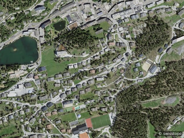 Luftbild Chemin Paul Hindemith 27, Crans-Montana
