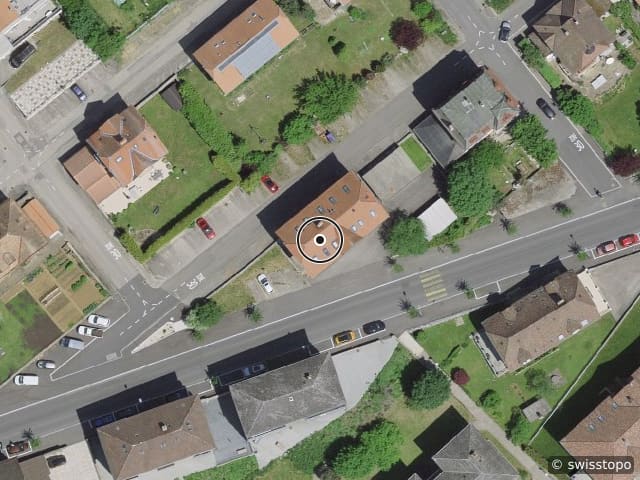 Luftbild Rue Henri-Calame 11, Cernier