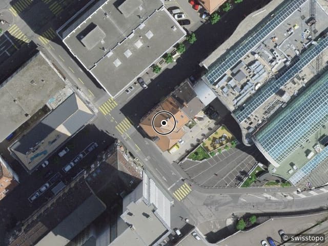 Luftbild Rue Daniel-Jeanrichard 37, La Chaux-de-Fonds