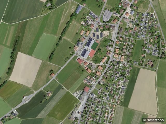Luftbild Carrouge VD