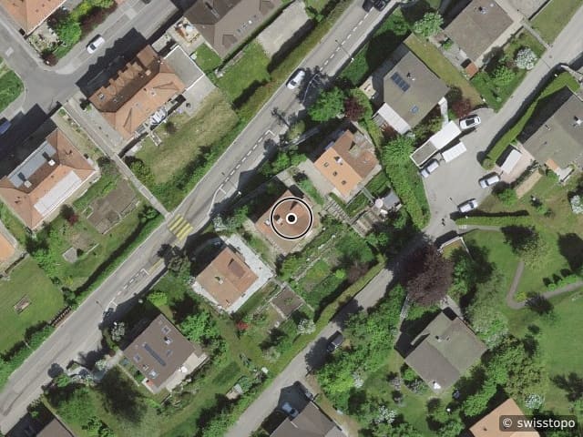 Luftbild Rue des Fiottets 13, Le Locle