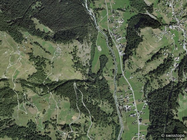 Luftbild Route des Condémines