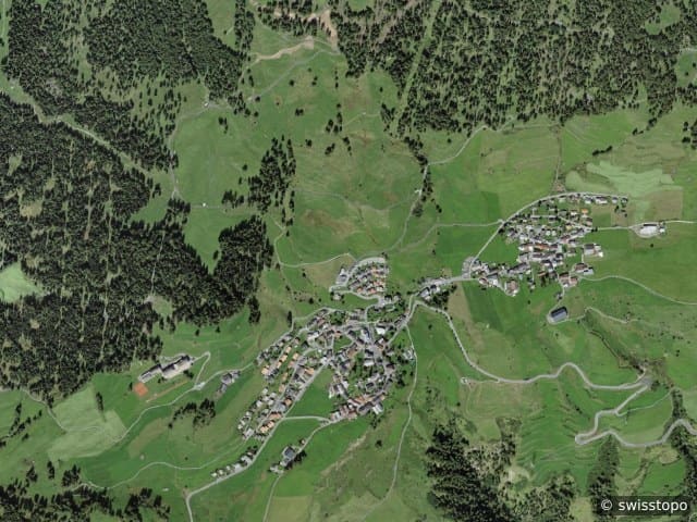 Luftbild Ftan