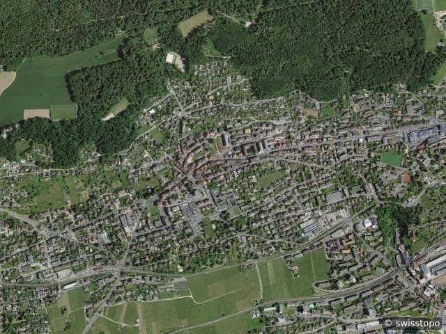 Luftbild Peseux