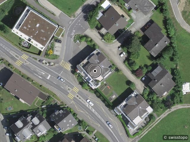 Luftbild Oberhus-Strasse 2, Greppen