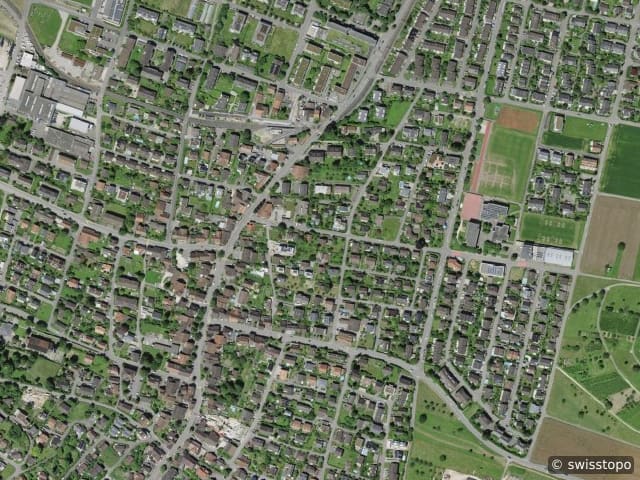 Luftbild EH Leymenstrasse 2, Ettingen