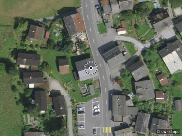 Luftbild Hauptstrasse 10/12, Diesbach GL