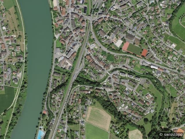 Luftbild Hauptstrasse 84-88, Döttingen