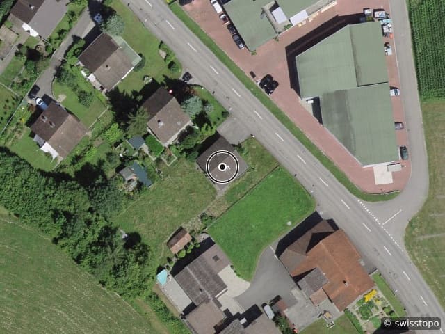 Luftbild Dorfstrasse 10, Uerkheim