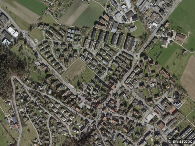 Luftbild Fällanden