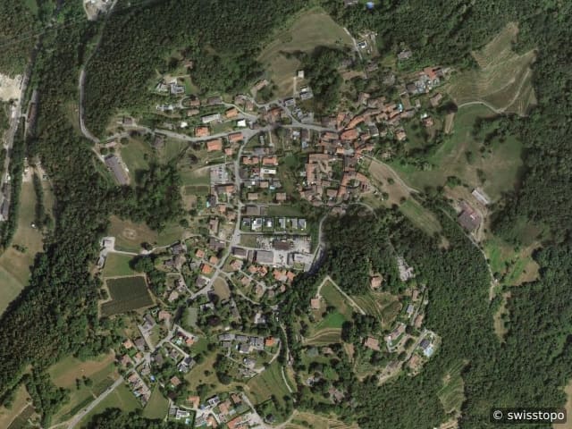 Luftbild Via 1, Tremona