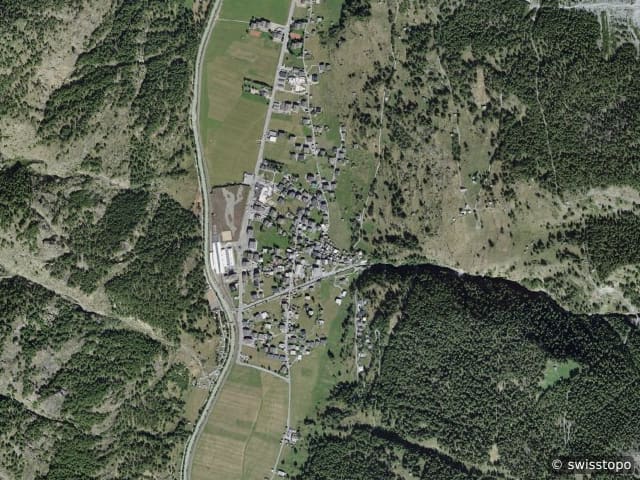 Luftbild Täsch
