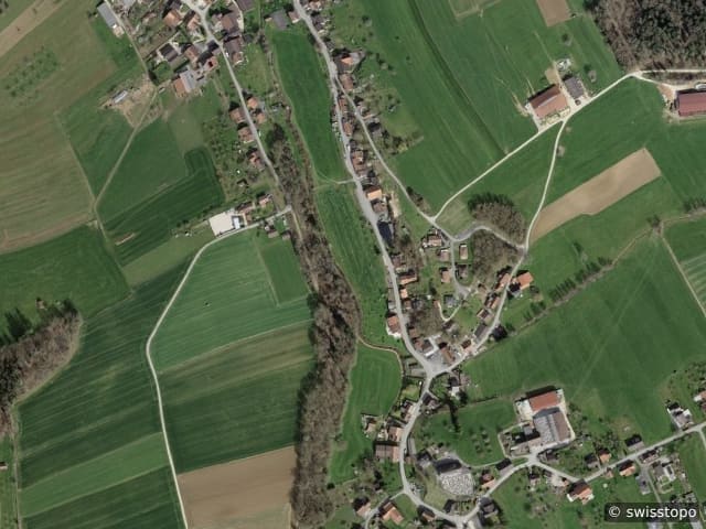 Luftbild Lugnez