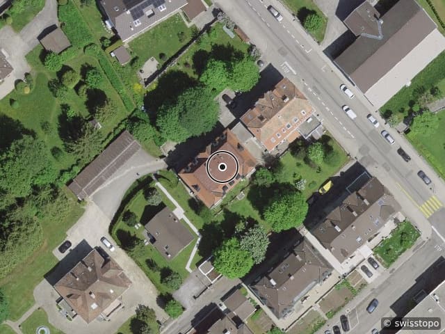 Luftbild Rue Jean d'Aarberg 10, Le Locle