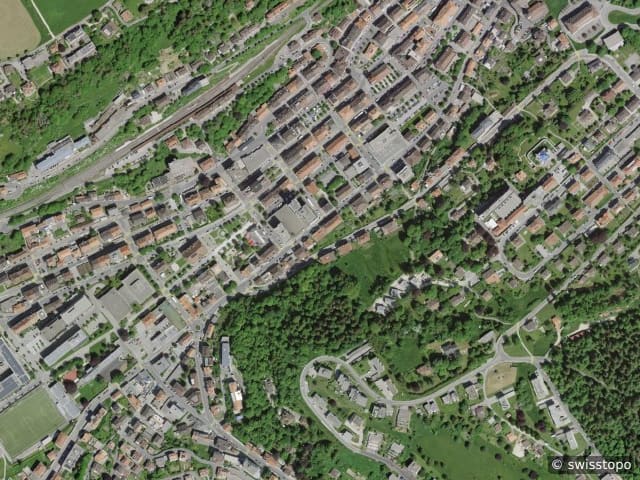 Luftbild Rue Georges-Perrenoud 34, Le Locle