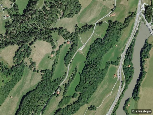 Luftbild Montbovon