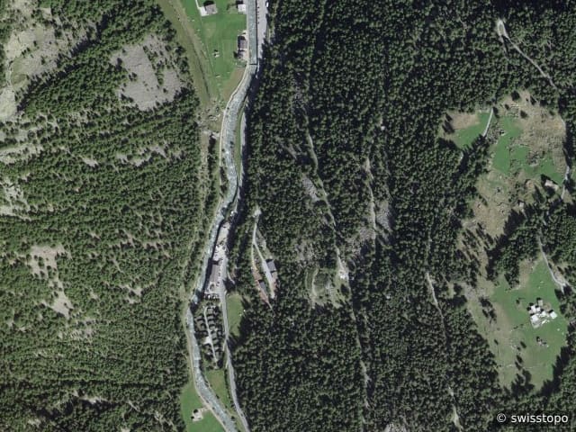 Luftbild Saas-Balen