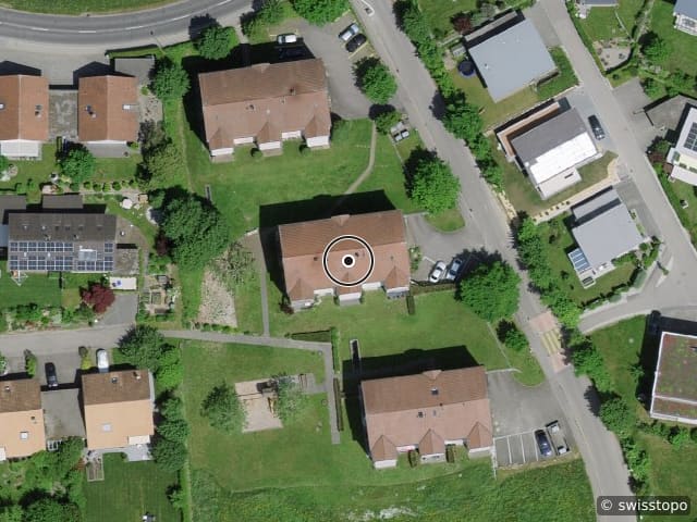Luftbild Eichenstrasse 4, Wünnewil