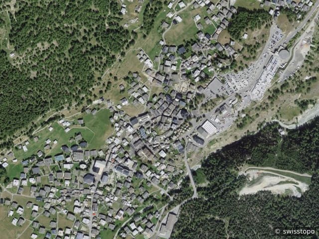 Luftbild Dorfpl. 2, Saas-Fee